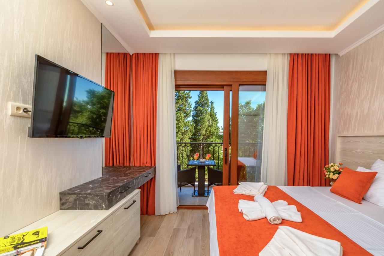 Luxury Apartments Queen Petrovac Bagian luar foto